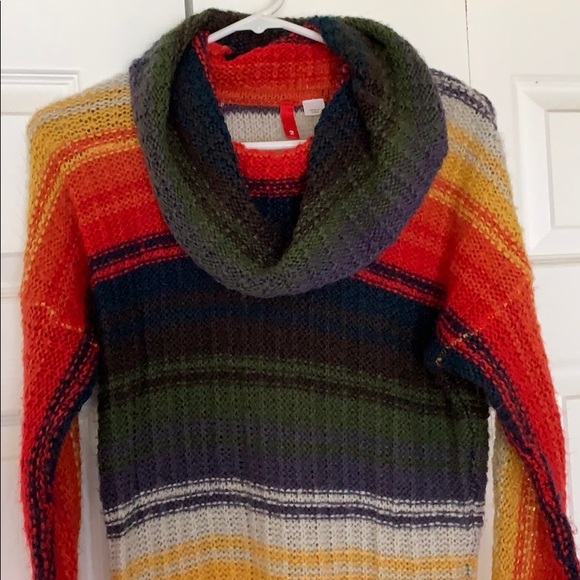 H&M sweater dress. NWOT - Picture 5 of 8